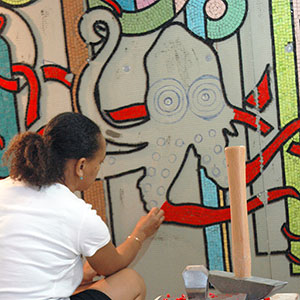 Rachel, mosaic artist in Antibes